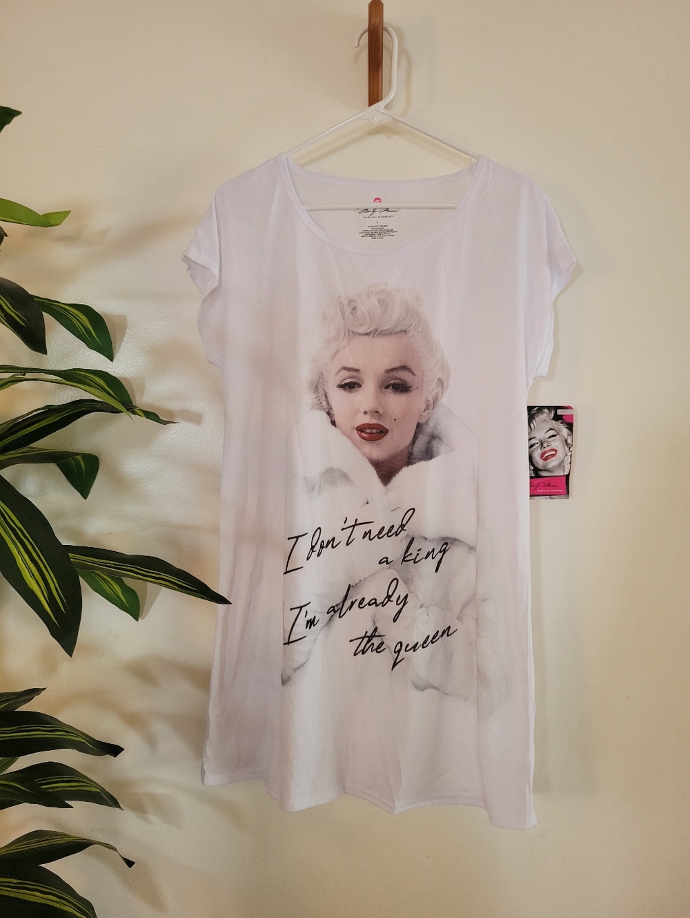 NWT Marilyn Monroe Intimates Night Shirt